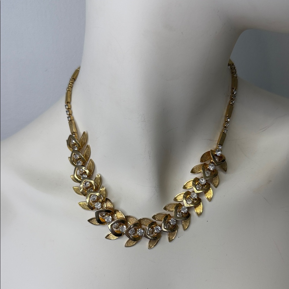 Vintage Gold Leaf Necklace with rhinestones